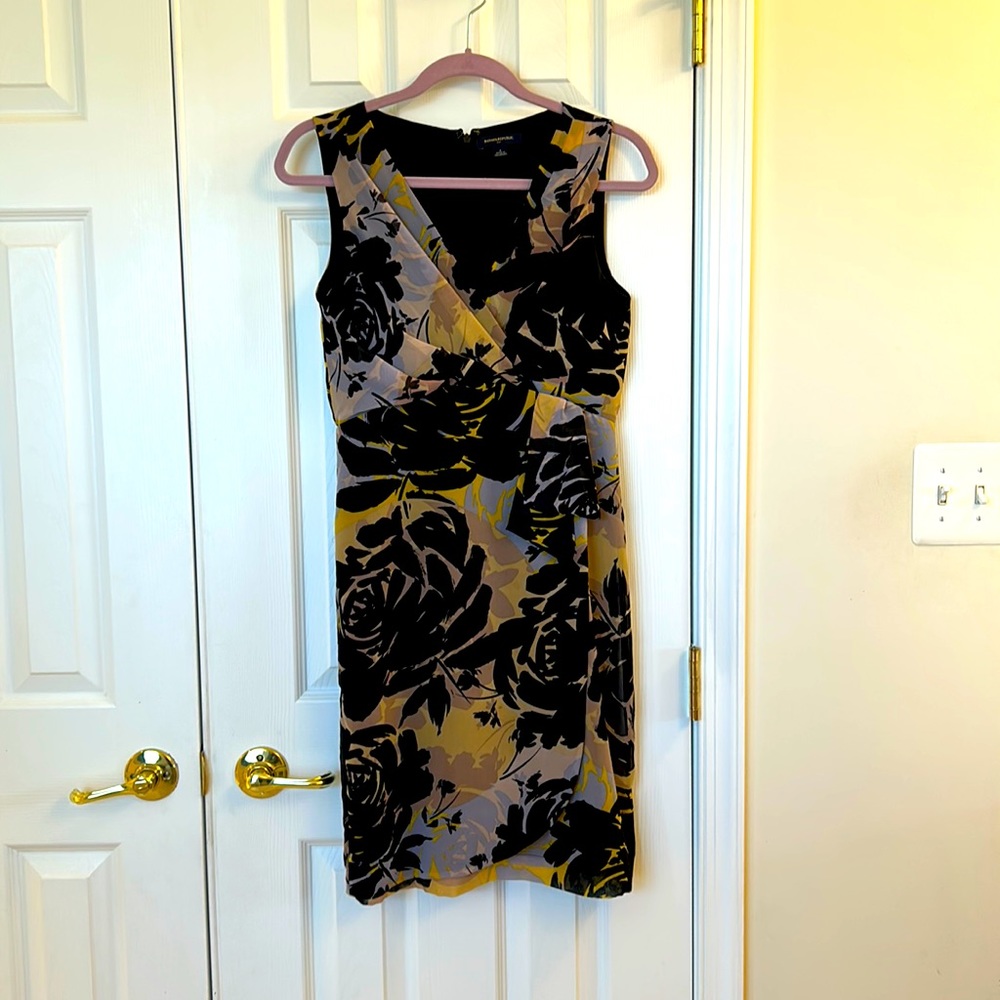 Banana Republic dress  like new. Worn once at a wedding.